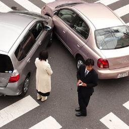 Nos dedicamos a la asesoria legal en accidentes viales, peritajes y cualquier tramite relacionado.