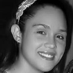 Tenho várias caras. Uma é quase bonita, outra é quase feia. Sou um o quê? Um quase tudo.
Quem Se Define Se Limita!!