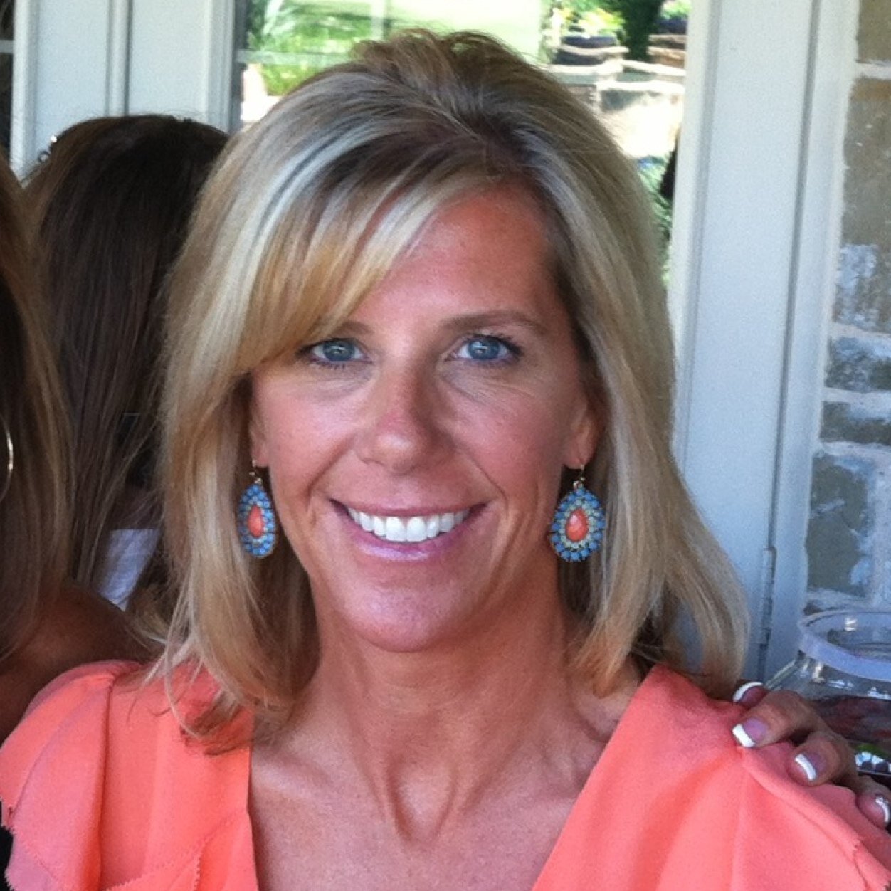 lprimrose's profile picture. 