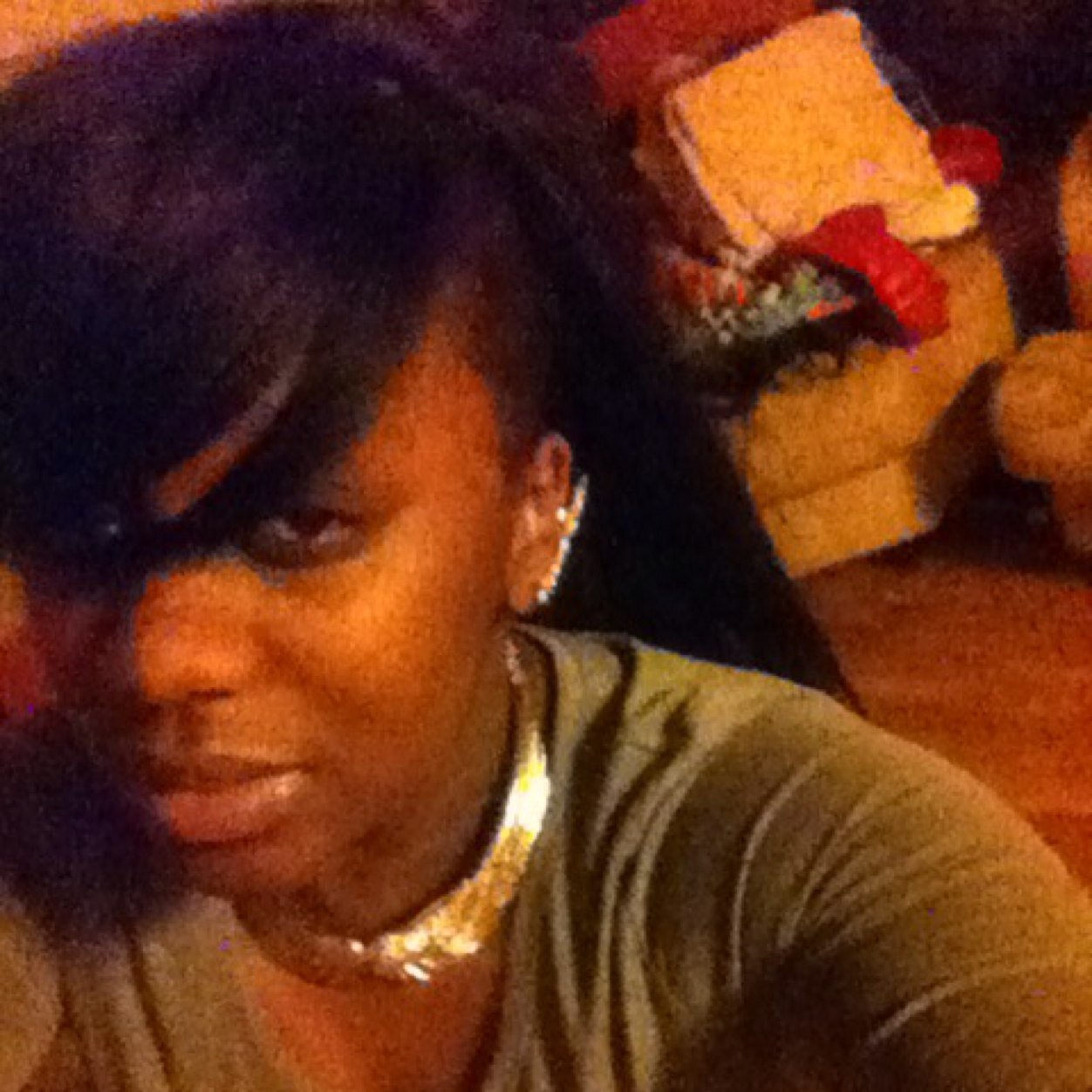 La_BellaB21's profile picture. Business, Student