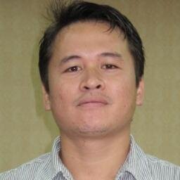 like Manchester United, to success on carrier n to go high on life. Life is Amazing... Never forget of GOD....