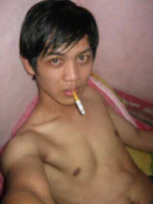 FransCell's profile picture. Mencari yg enak