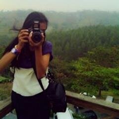 cewek satu2 nya yg bisa setia :)
