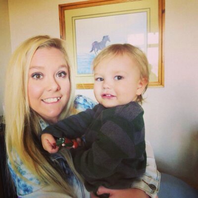 Profile Picture of Chelsea Laura Martz&nbsp;⚓ (@chellybeann18) on Twitter