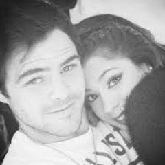 Tiniter Pasión washo ahq. Lanzani a Tinuchis  la cuidas eh. si no Tinistas al ataque =p Nah joda. Sean felices!!!!