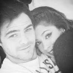Tiniter Pasión washo ahq. Lanzani a Tinuchis la cuidas eh. si no Tinistas al ataque =p Nah joda. Sean felices!!!!