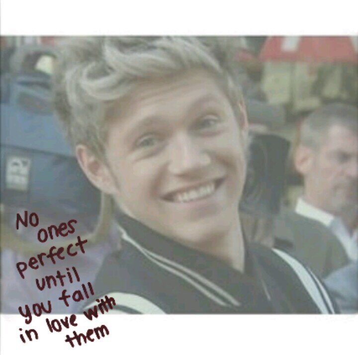 it's @niallpotates :-)