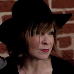 Lisa_D_Shapiro's profile picture. writer. actor. dame, broad, doll. book writer and lyricist of Samantha Spade, Ace Detective, with composer @GeorgiaStitt.