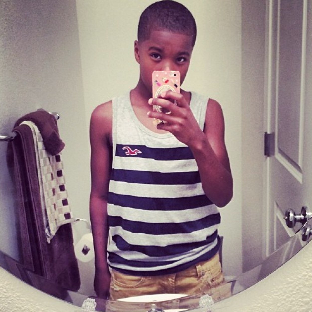 Thattankboy7's profile picture. . football basketball school and her. ❤️#teamtAken.ig@that_tank_boy.little n*gga but im lion hearted #futureinker dash 200. Shes the only one