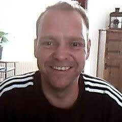 FigodeWit's profile picture. Just here for some fun ..house music and party's  .. please follow me for ,,,,,  yessssss