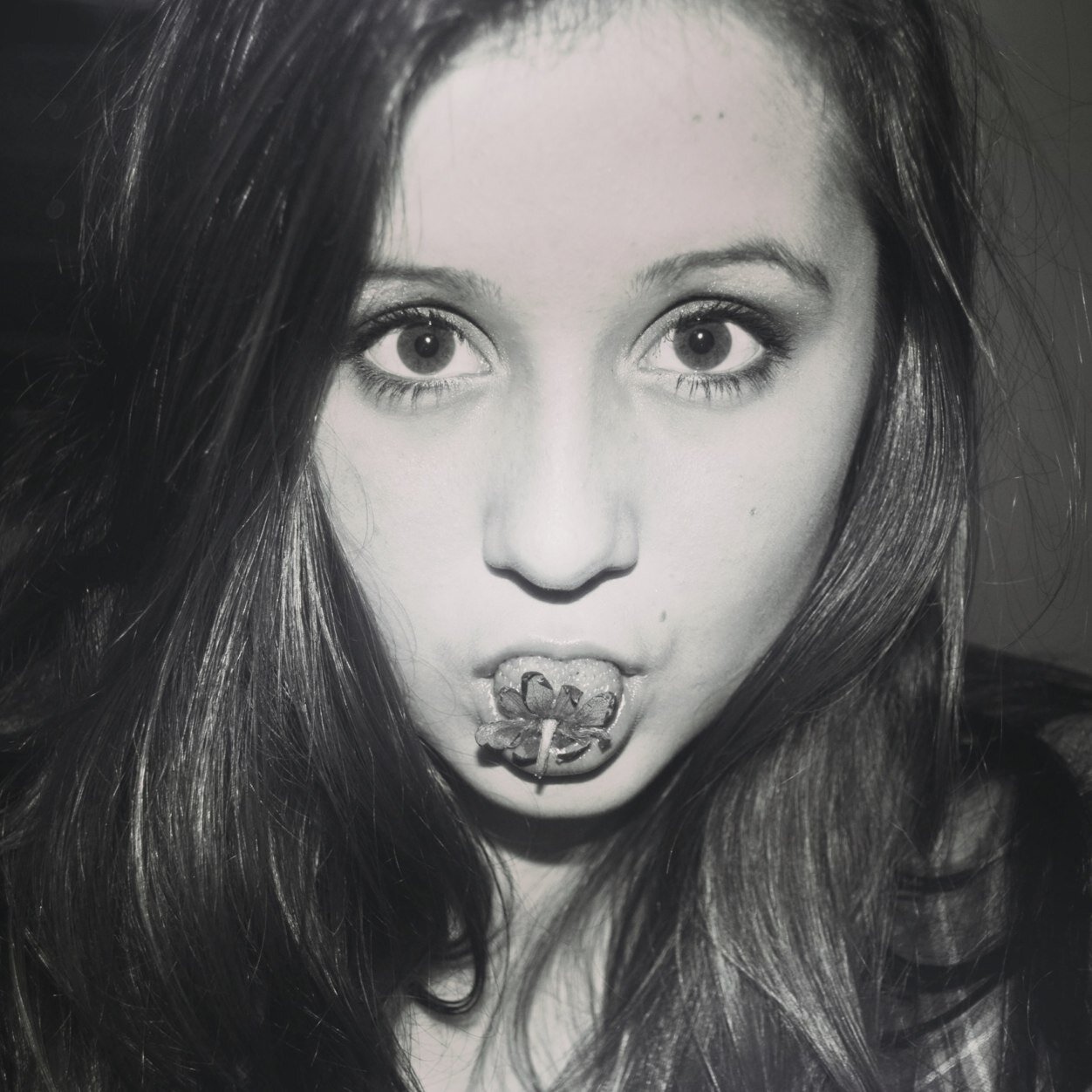 Misfit girl trying to survive the teen years..