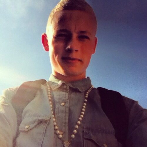 apargoba's profile picture. Russia