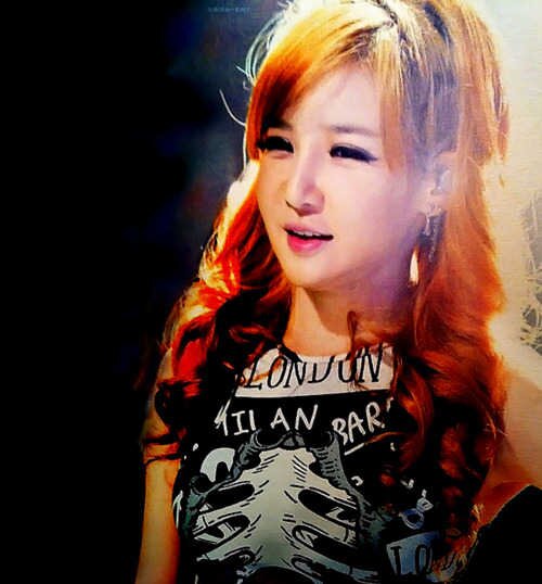 I am a winner from @WinCRP 2NE1's Park Bom 84L #team3 be a good friend ^^