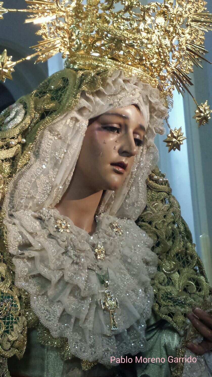 Grupo Joven de la hermandad de Nuestro Padre Jesús de las Penas y María Santísima de la Esperanza,