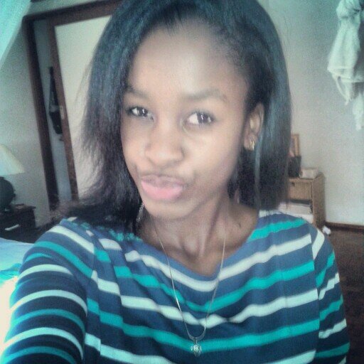 KharmenXitaah's profile picture. Finge Quee taasa Ler um Bio interressantee... Daii vCee me Seguee e eu Sigo d voltaa !!