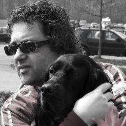 Medewerker Ruimtelijke Ordening bij de Langhenkel Groep.  Vader van Renzo samen gek op Voetbal/F1/Darts / FcUtrecht/Napoli/MvG / Gordon Setters Senna en Zsofi.