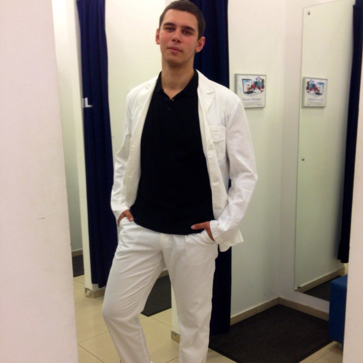 Velgely's profile picture. 