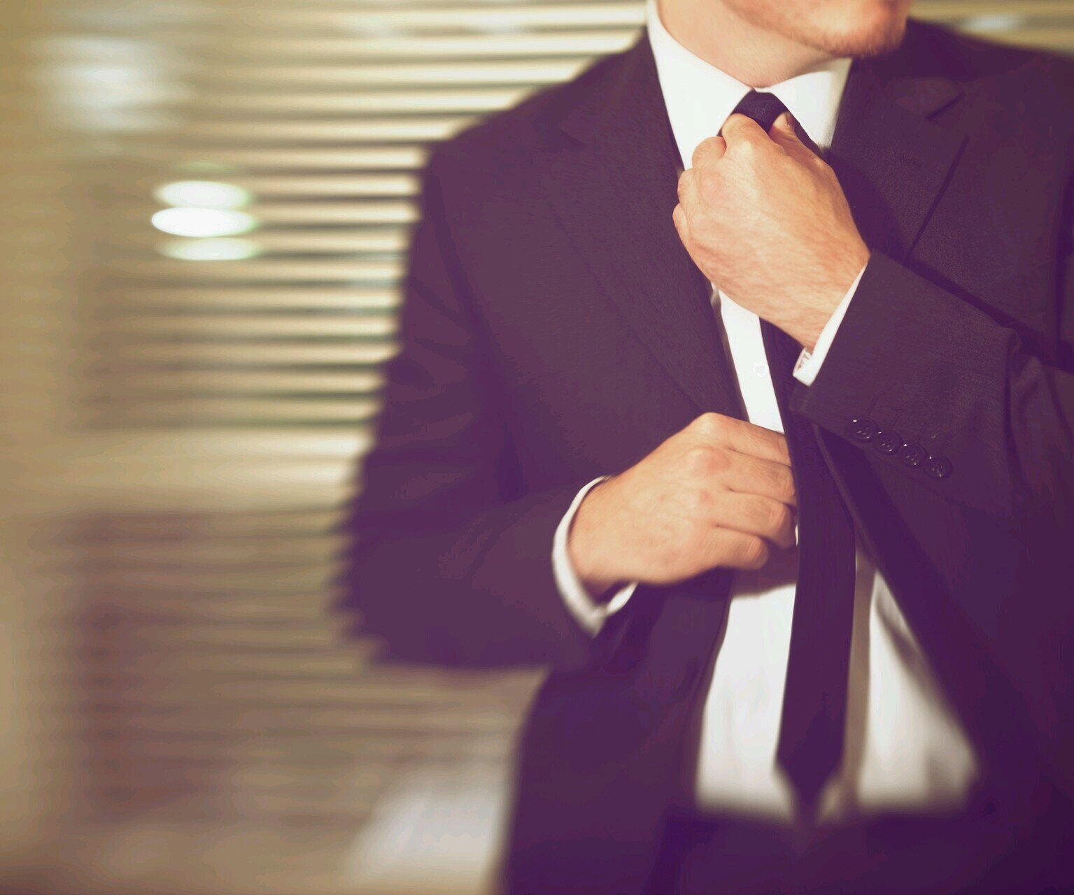 Just an ordinary guy. I have my own ideas but I don't always agree with them | Vegetarian | Teetotaller | Never intend to hurt feelings. I never have spare time
