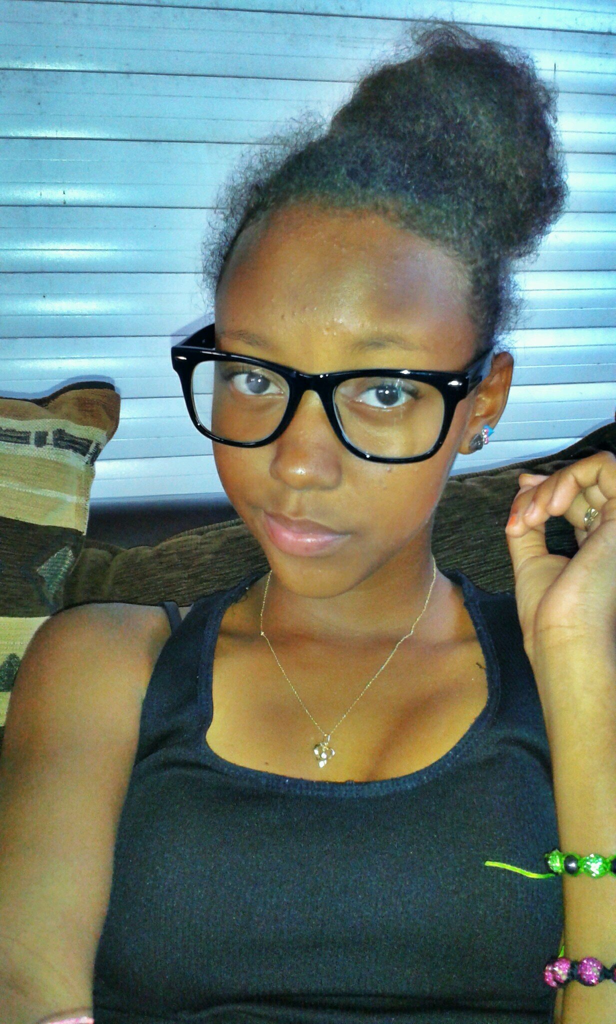 Follow' :$'
