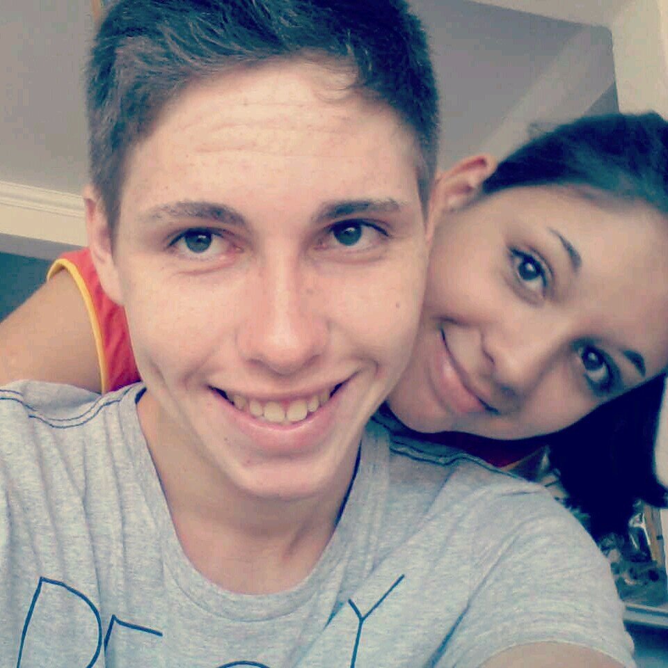 Oi    ask: http://t.co/HtTPaOZmAM…
Brunaa te amo .. Seu sorriso vale muito mais q 1milhão de reais :3