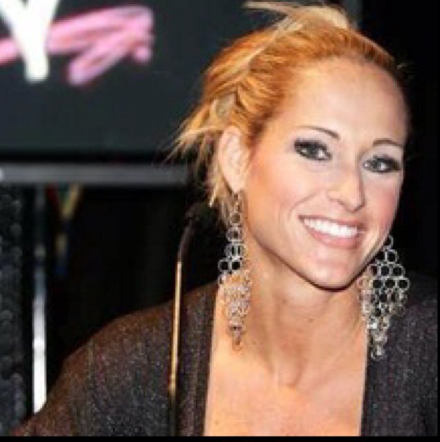 FloridianGrace's profile picture. 1 Half of WWE's LayCool. Former Divas & Woman's Champion. Flawless, athletic and life-loving. #RealTalk