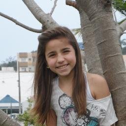 Ei princesa, levanta a cabeça, enxuga essas lágrimas e mostra para aquele otário que quem perdeu foi ele!!