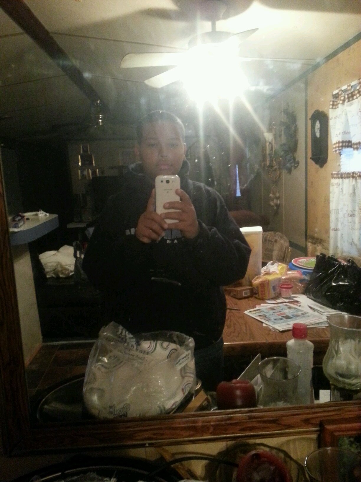 No need for a bio just follow me cause I'm new to this shit :p. Ohh yeay follow me on insta _lamont_02