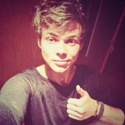 sanya_yarosh's profile picture. Carpe Diem