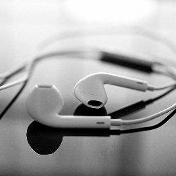 MusicAndStyleUF's profile picture. 