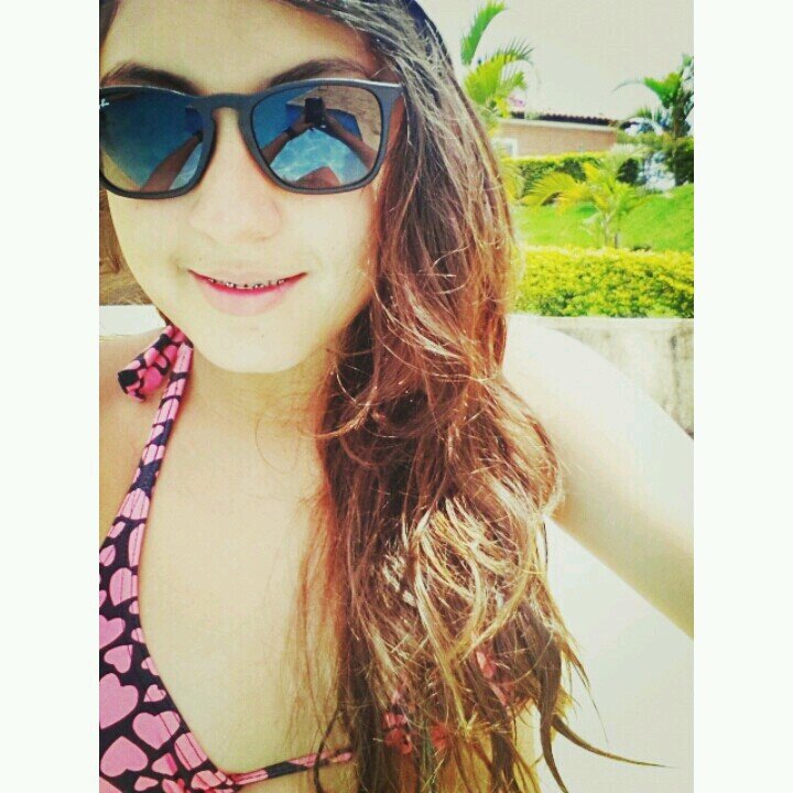 A vida me ensinou a nunca desistir ;)