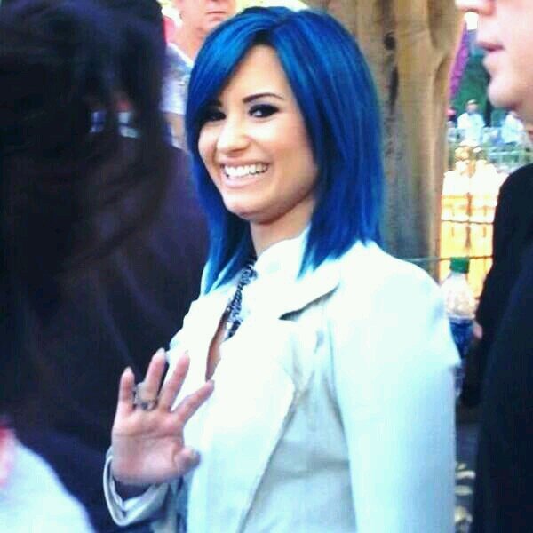 Sua fonte sobre a Cantora Demi Lovato. Horoscopo, Datas dos shows, Game, etc ... Sua maior fonte aqui. ~~ Barbara Schumacher