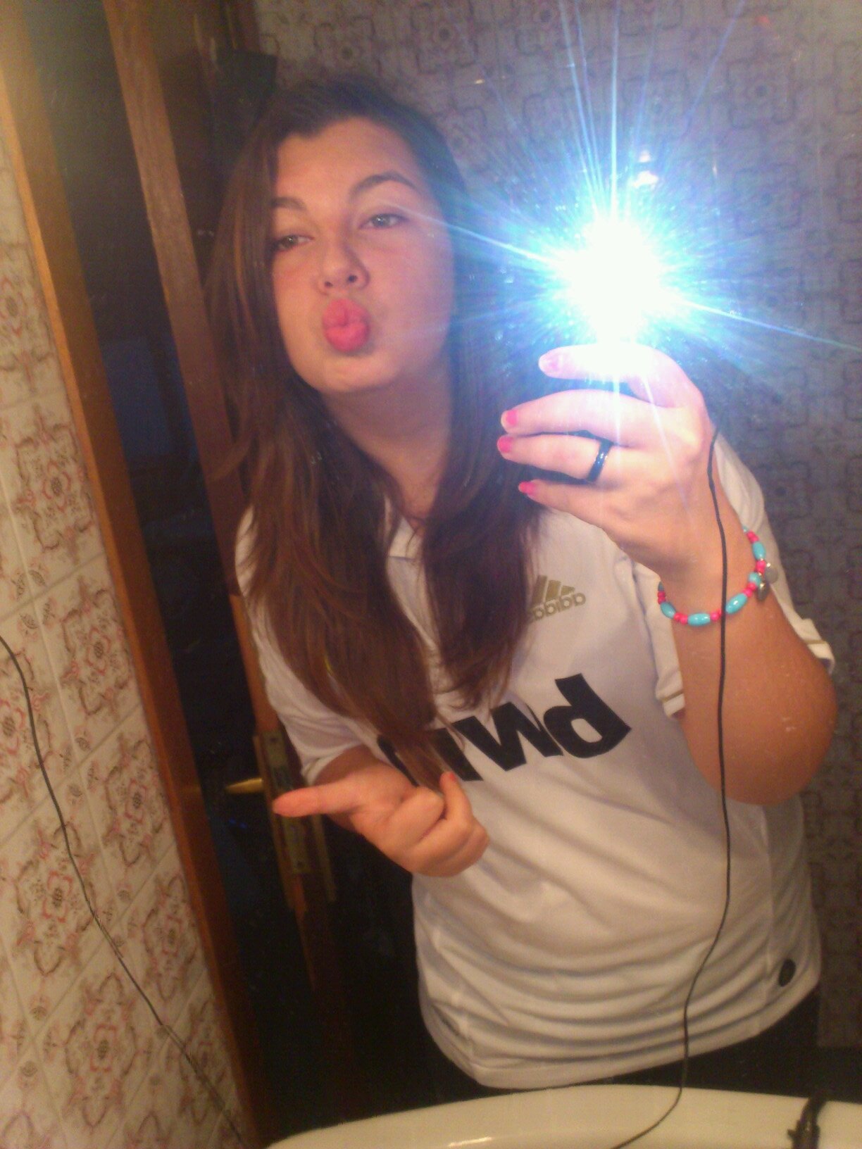 MonykaLove's profile picture. Luchando por ser feliz desde el 99'|  Øńłý $mīł€