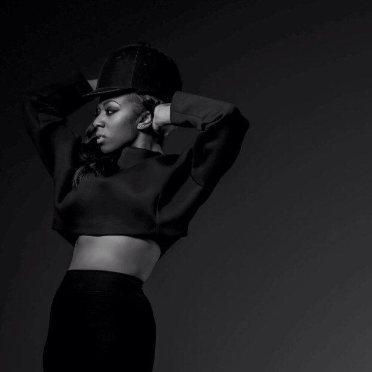 @PurpleDistrict is a Fashion and Ent Creative Consulting Company and I'm the fashion junkie who owns it.                                 ~La vie en violet~