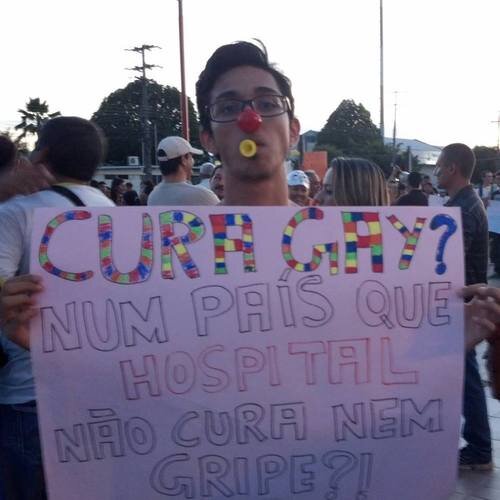 Um twitter totalmente reservado ao Publico Lésbico ao gay , Bissexuais , Trans , Todos que se identifiquem . Sejam Todos Bem Vindos !
