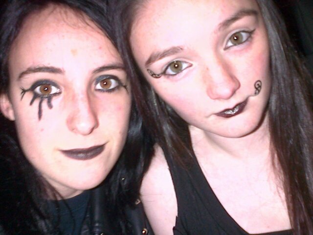 I'm in a band and want to become famous. Instagram: Jayne_bvb I like bands BVB BMTH AfuckingA MCR OM&M 30STM