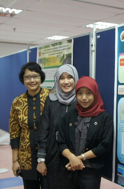 sandy_narwidina's profile picture. dentist, Pediatric Dentistry Specialistic Programme(resident), magister of Dental Science (student)| kord.komisi C PSMKGI|SMP N 5 YK|SMA N 3 YK|FKG UGM '08