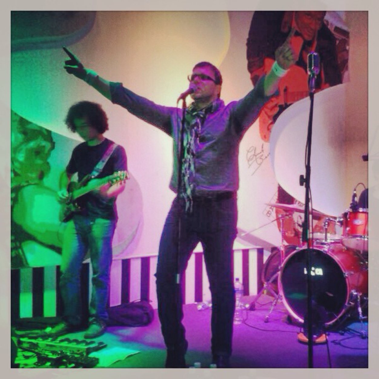 Lawyer - Amateur Singer - Apostol Vitalicio de Gustavo Cerati.