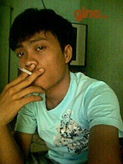 risamjohn's profile picture. terjatuh untukmu