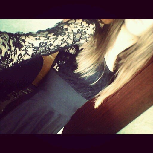 Follow me^_^ instagram: forever_alina_    веду твиттер так, как хочу                         Ахахах, мысли, вы такие пошлые, прекратите