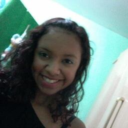Faça o que for necessário para ser feliz. Mas não se esqueça que a felicidade é um sentimento simples.