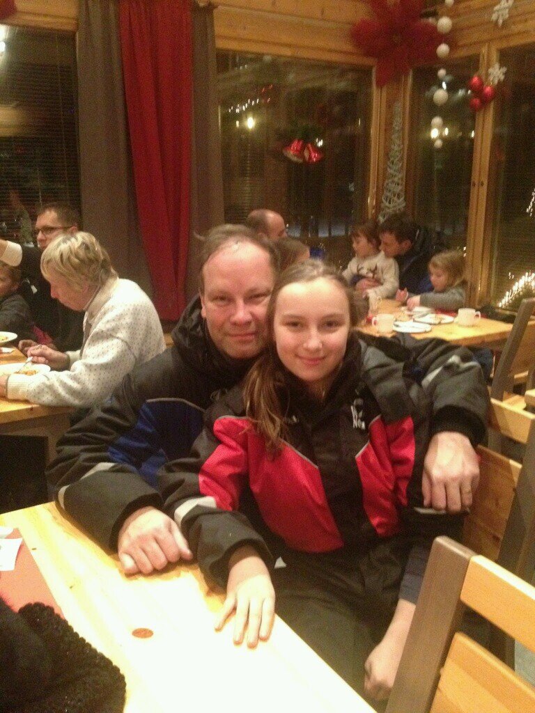 petelee3's profile picture. 