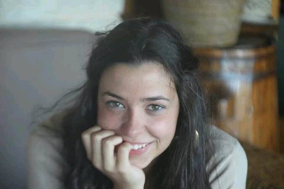 blancurriana's profile picture. Live the life you love, love the life you live