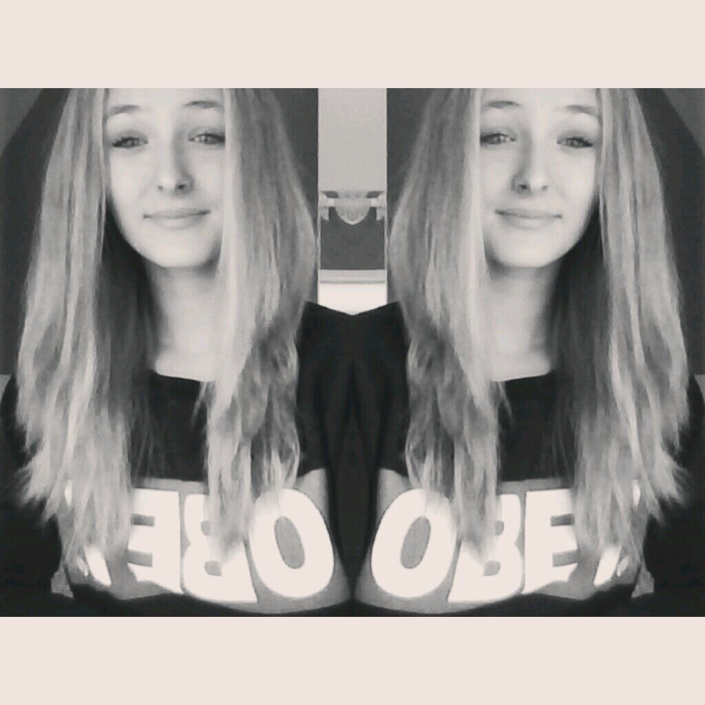 !! Nieuw acc! @JesuisRebecca__