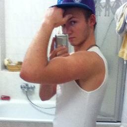 I play the drums, come from Freital space Dresden
Well, and the rest .. simply to ask me. My Model-sedcard - http://t.co/nI8Kwp2oGA
