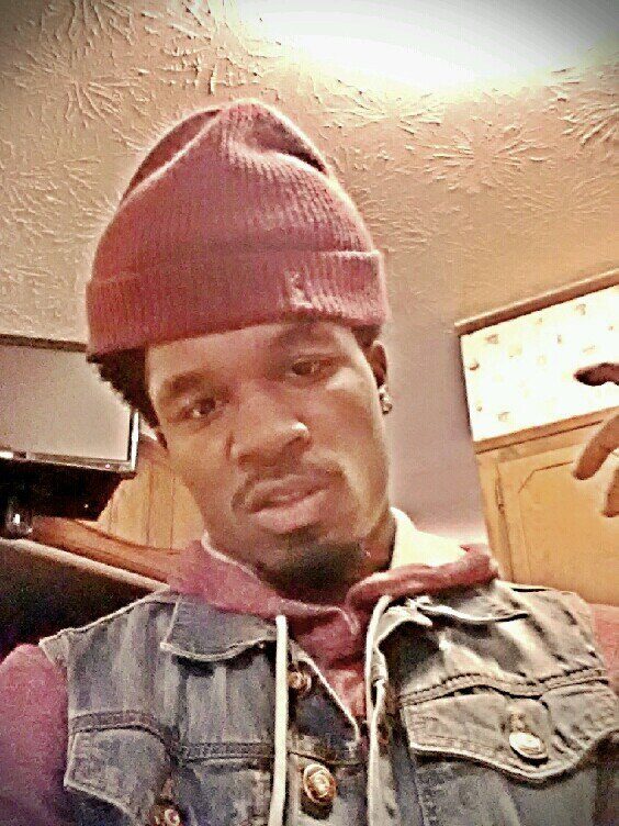 OFFICAL Member Of Rack$et on the road to riches follow me! Get the mixtape  $et It Off http://t.co/PE6PsWWuwd Booking/features email racksetscachey@gmail.com