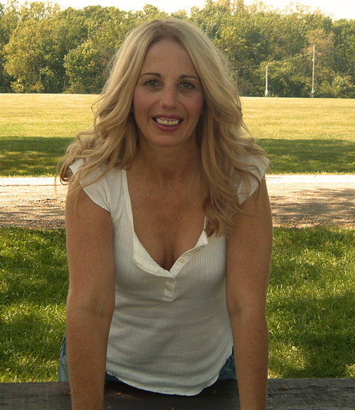 steph_phelps's profile picture. 