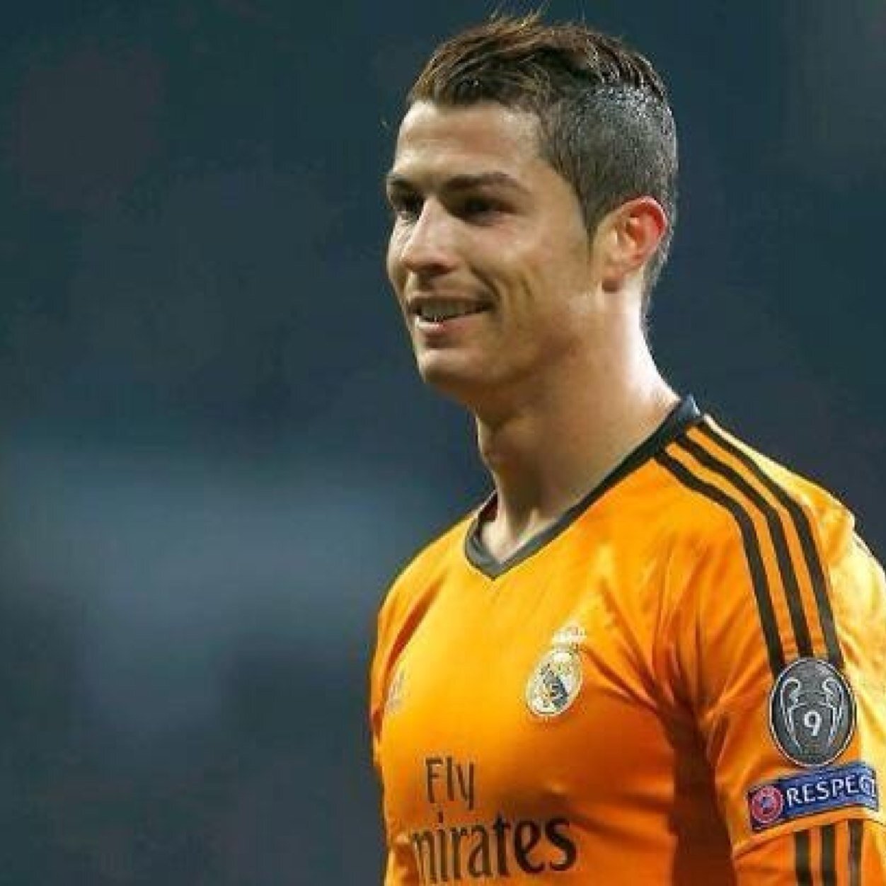 FUTMaestro's profile picture. #HalaMadrid #FollowForFollow
#Followback

مادريداوي و بلعب فيفا :)