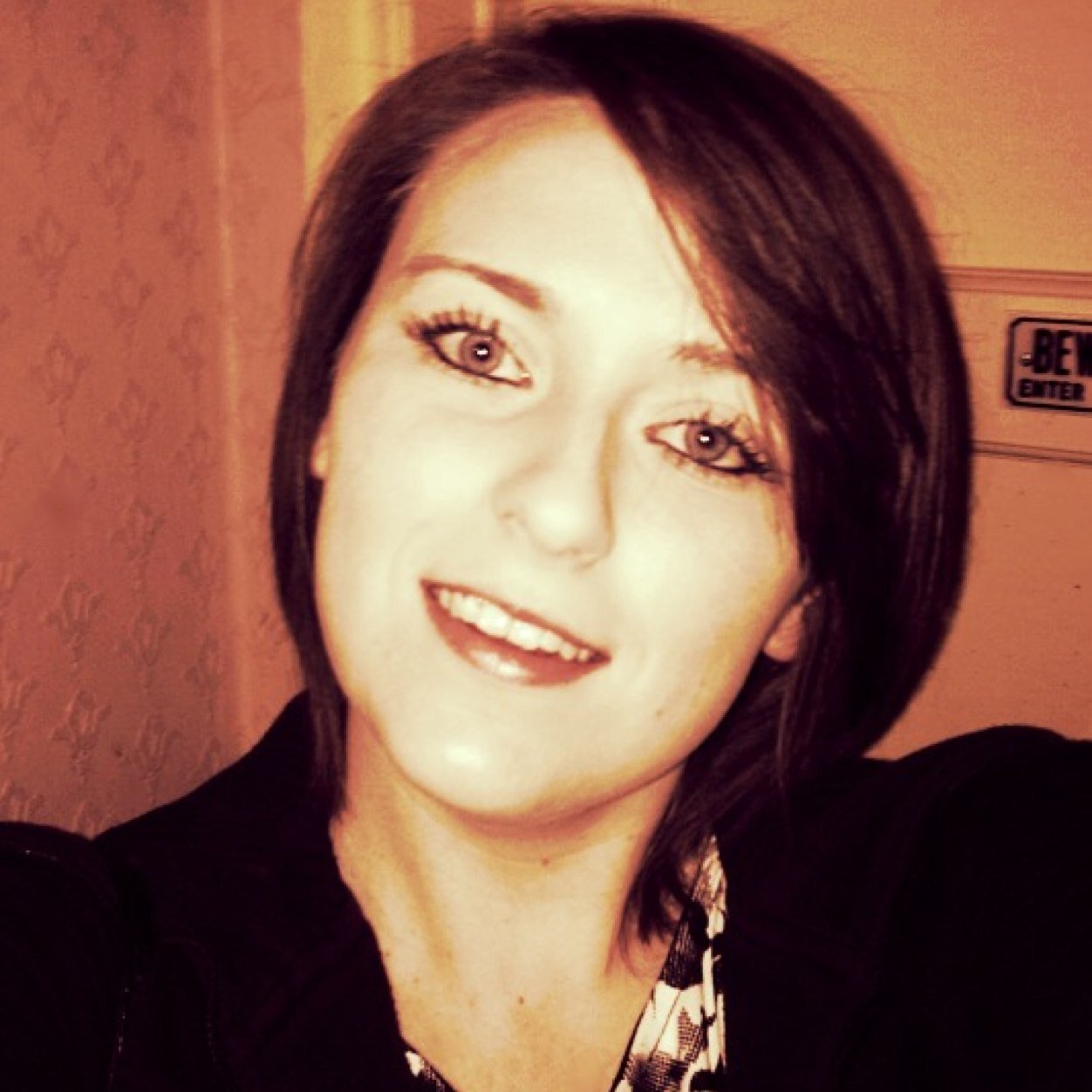 kellymay1993's profile picture. Life is like a camera: focus on whats important , capture good times, develop from the negatives and if things dont turn out right take another shot.