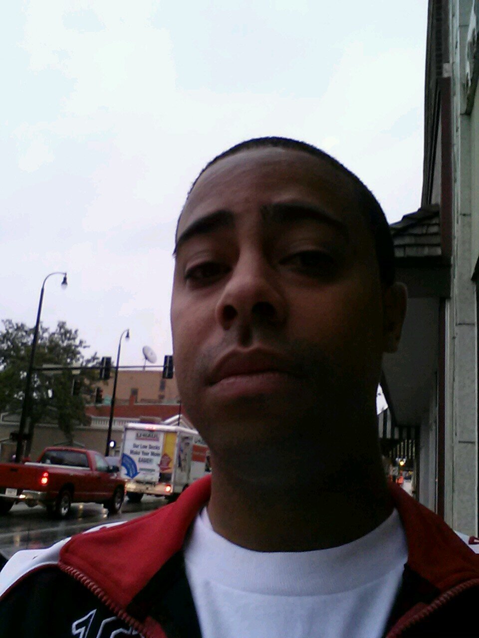i do me..video games, good friends and dope anime...oh and work alot as well