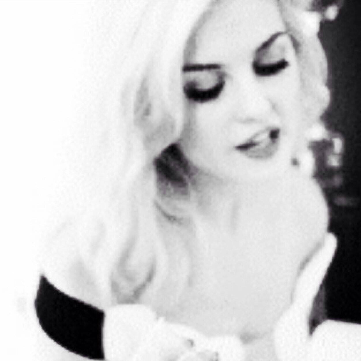I'd still adore you even if your hands were wrapped around my neck.